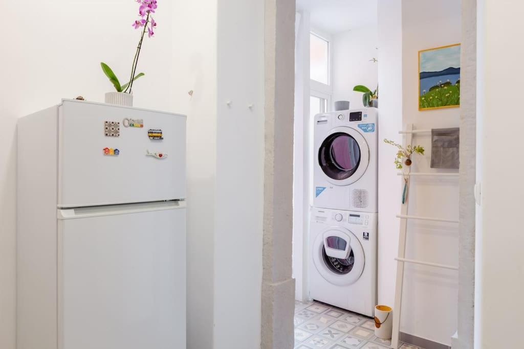 Two Bedroom Cozy Flat By River In Quiet Art Zone Lisboa Exterior foto